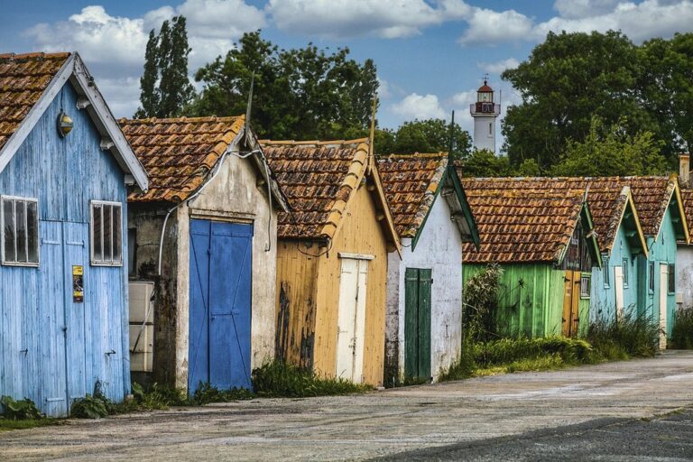 huts island france vacations tourism nature house summer sun relaxation