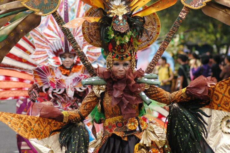 carnival surakarta indonesia batik design culture dance show celebration art carnival indonesia indonesia culture culture culture culture culture