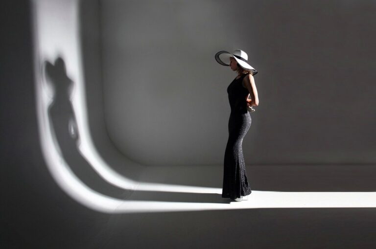woman fashion model girl women poses shadow lady hat dress classic retro vintage spotlight studio light what creates elegant door light portrait art contrast twilight mysterious stranger incognita fashion fashion fashion fashion fashion women women women shadow shadow