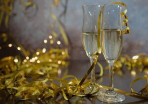 sylvester happy new year sparkling wine glasses garlands celebration new year's day party prost cheers new year party party party party party
